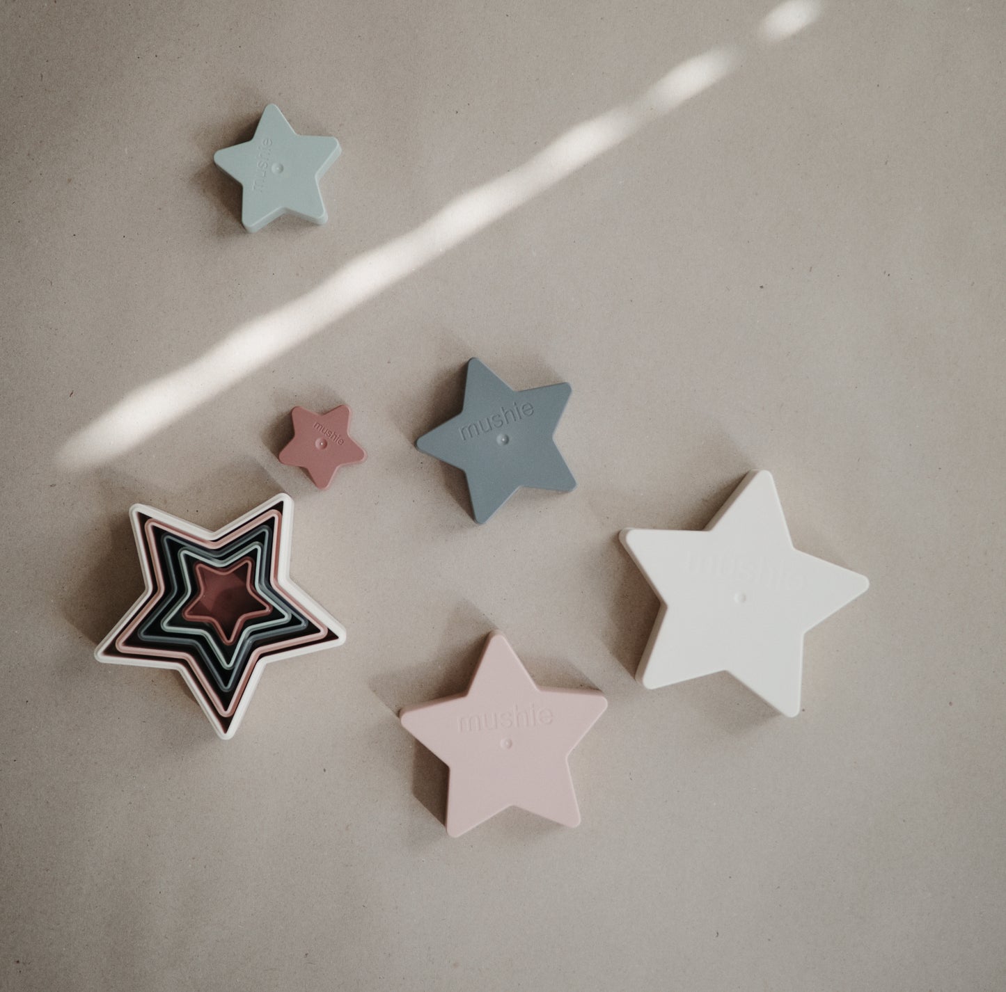 Mushie Nesting Stars
