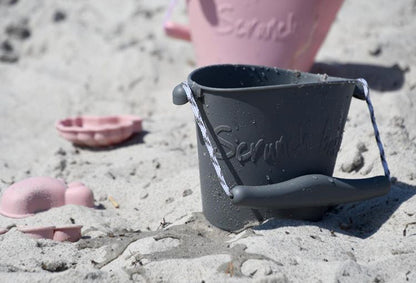 Scrunch Bucket