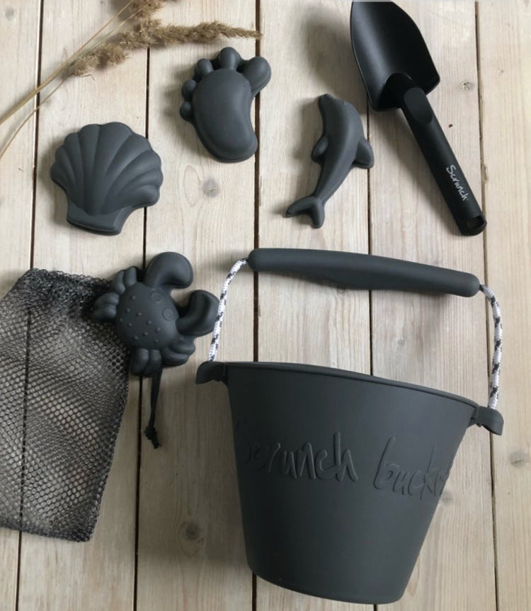 Scrunch Moulds Footprints Set